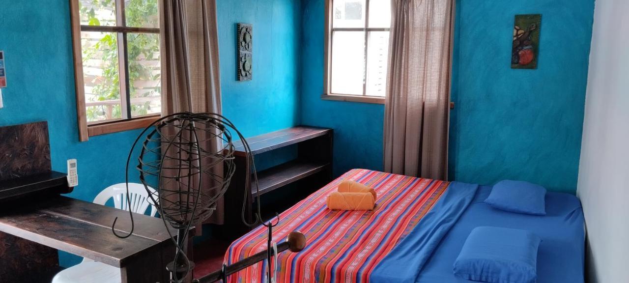 Galapagos Morning Glory Hostel Puerto Ayora  Exterior photo