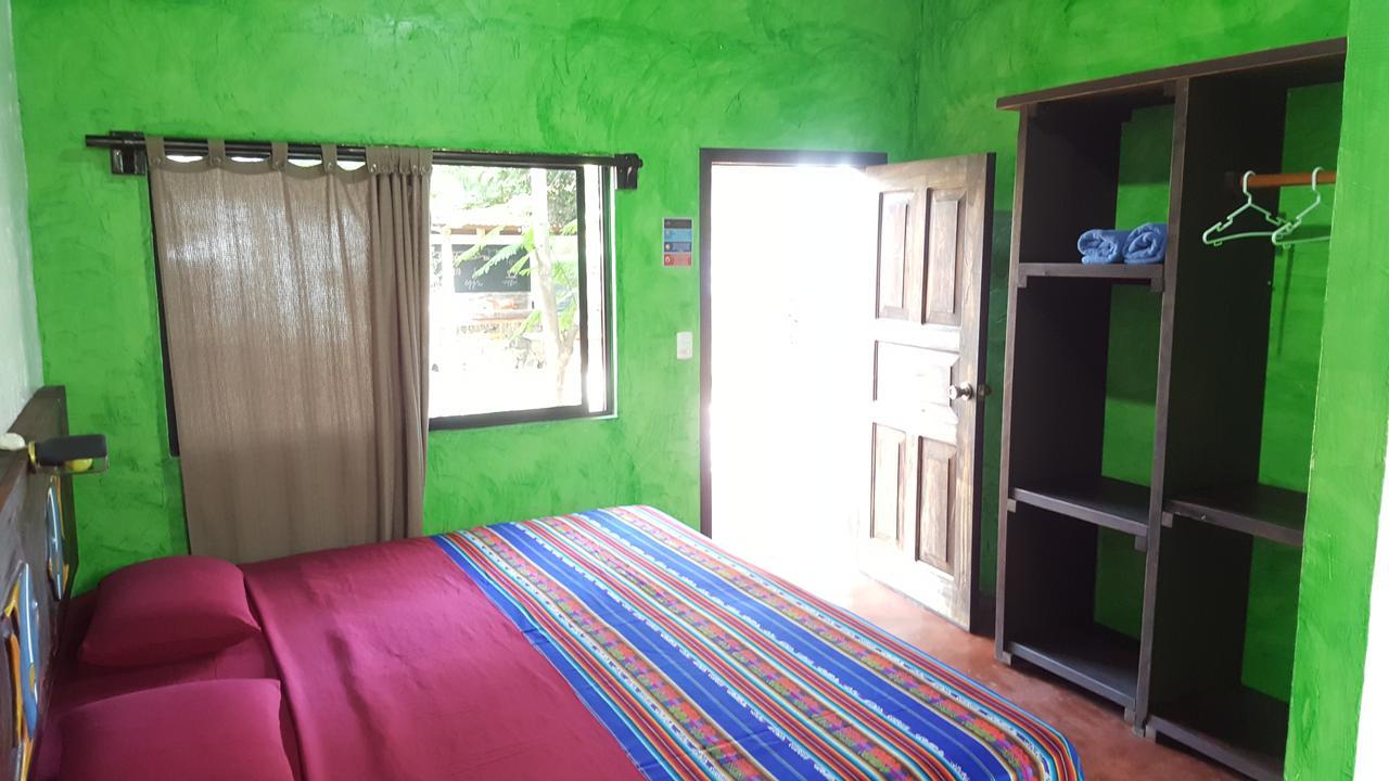 Galapagos Morning Glory Hostel Puerto Ayora  Exterior photo