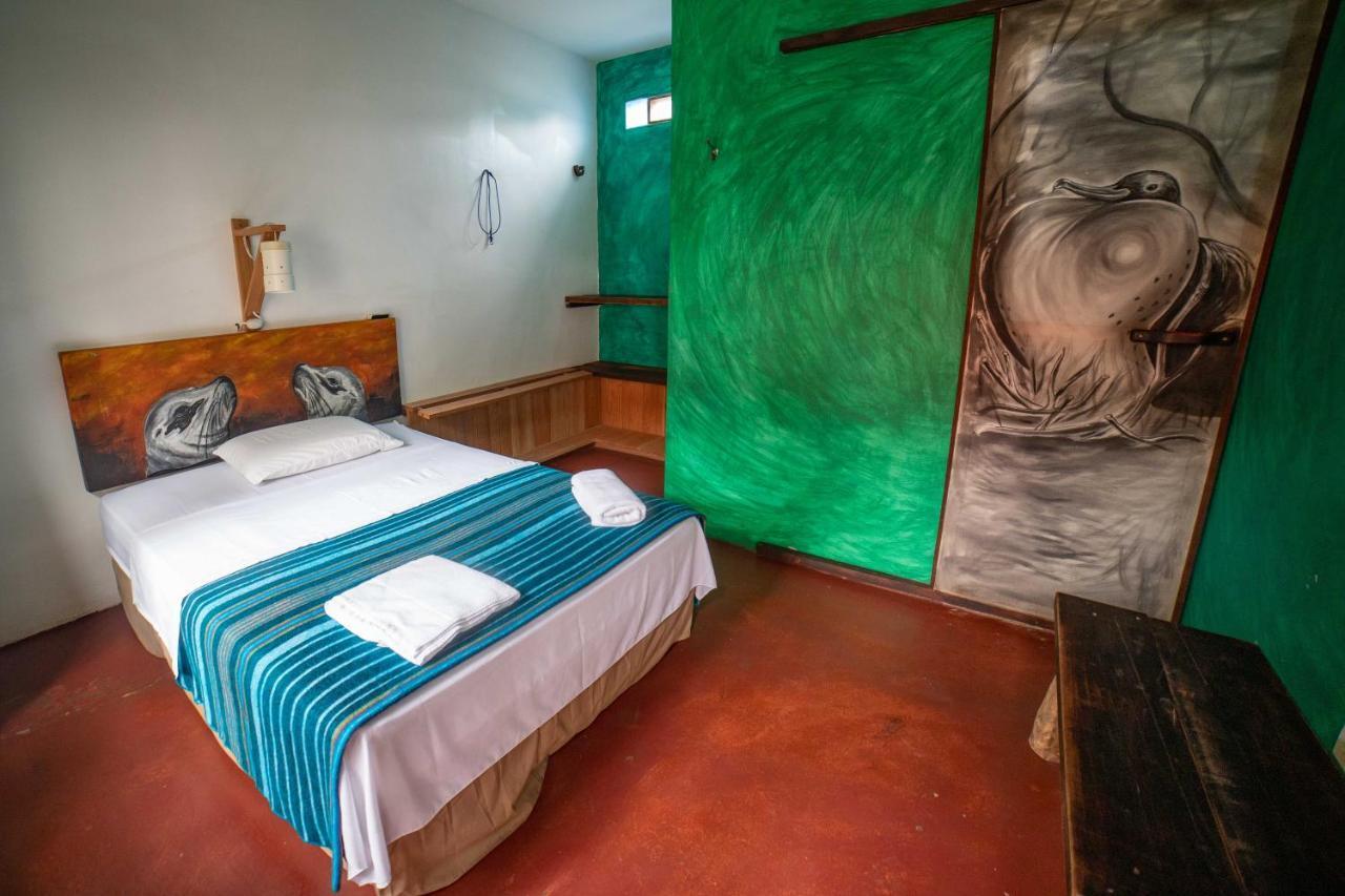 Galapagos Morning Glory Hostel Puerto Ayora  Exterior photo